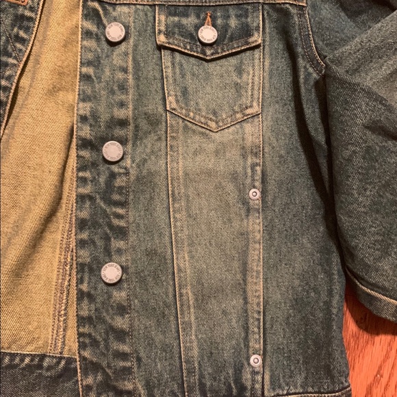Jean jacket - Picture 2 of 4